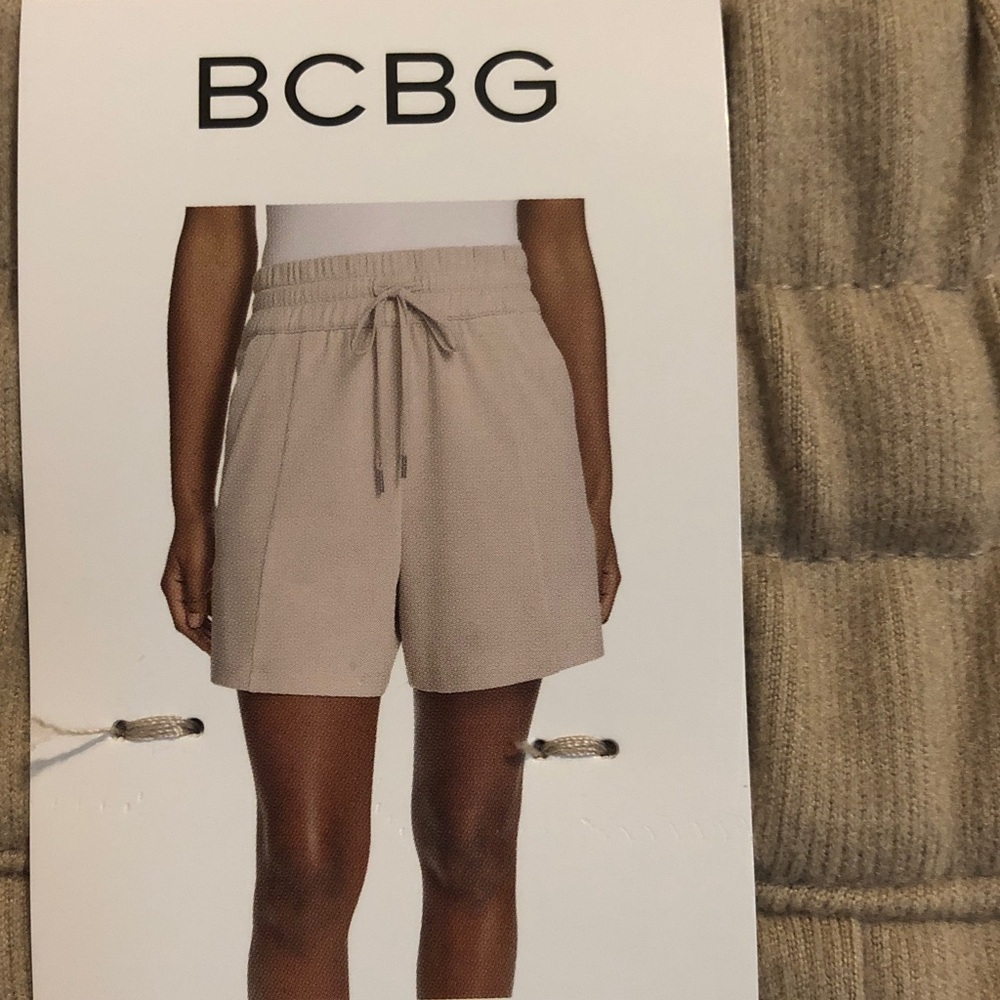 BCBG Soft lounge shorts Elastic Waist Drawstring Shorts — Tan